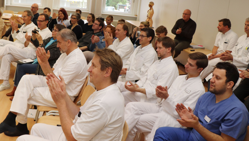 Publikum Zertifikatsübergabe 2064 Publikum Zertifikatsübergabe 2064