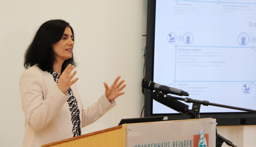 Img 5725 Laila Wahle Prozess 1414 Img 5725 Laila Wahle Prozess 1414