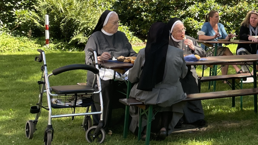 Ordensschwestern Ordensschwestern