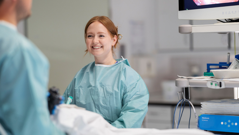 Team der Gastroenterologie in der Endoskopie Assistentin