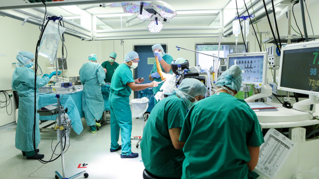 Uchi Op Dr.stoppe 7278 Aspect 16 9 2064 1162 Uchi Op Dr.stoppe 7278 Aspect 16 9 2064 1162
