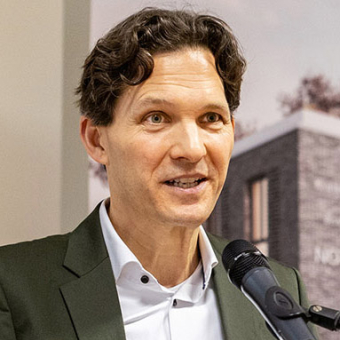 Staatssekretär Dr. Oliver Grundei Staatssekretär Dr. Oliver Grundei
