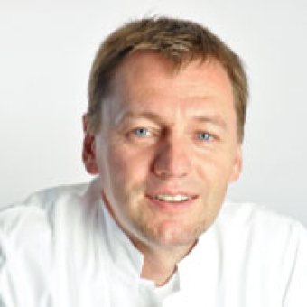Dr. med. Christian Hillert Dr. med. Christian Hillert